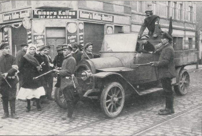 Rotes Kreuz Auto Rote Ruhr Armee